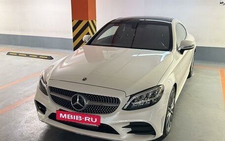 Mercedes-Benz C-Класс, 2019 год, 3 650 000 рублей, 3 фотография