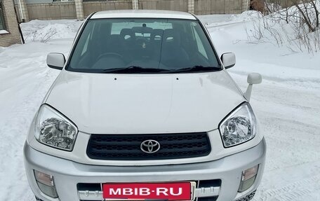 Toyota RAV4, 2002 год, 800 000 рублей, 1 фотография