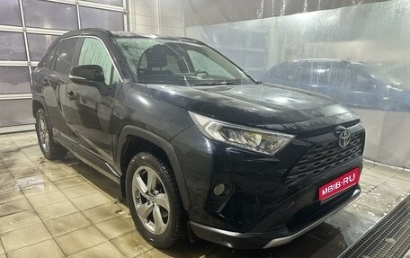 Toyota RAV4, 2021 год, 3 500 000 рублей, 1 фотография