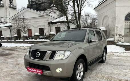 Nissan Pathfinder, 2012 год, 2 350 000 рублей, 3 фотография