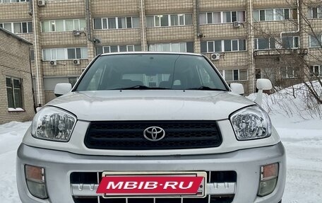 Toyota RAV4, 2002 год, 800 000 рублей, 2 фотография