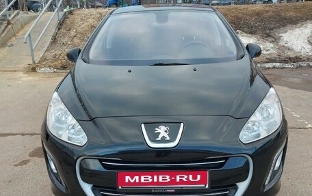 Peugeot 308 II, 2011 год, 670 000 рублей, 4 фотография