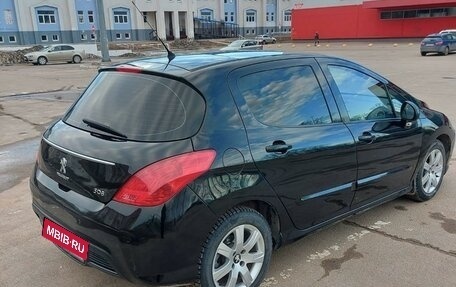 Peugeot 308 II, 2011 год, 670 000 рублей, 2 фотография