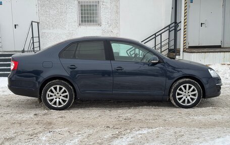 Volkswagen Jetta VI, 2008 год, 595 000 рублей, 2 фотография