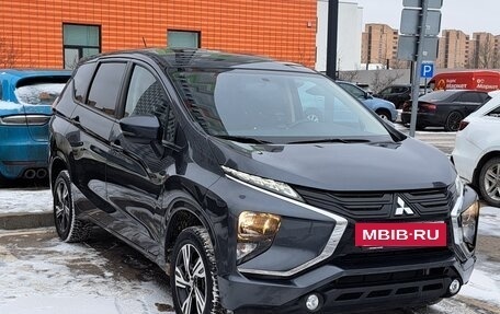 Mitsubishi Xpander, 2022 год, 3 150 000 рублей, 2 фотография