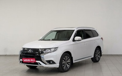 Mitsubishi Outlander III рестайлинг 3, 2022 год, 2 995 000 рублей, 1 фотография