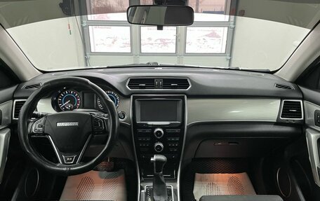 Haval H2, 2016 год, 1 335 000 рублей, 12 фотография