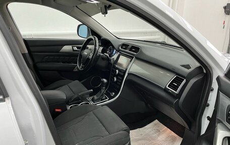 Haval H2, 2016 год, 1 335 000 рублей, 10 фотография