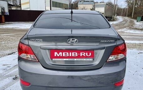 Hyundai Solaris II рестайлинг, 2012 год, 1 050 000 рублей, 5 фотография