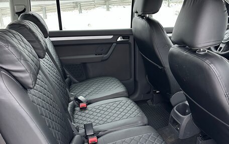 Volkswagen Touran III, 2012 год, 945 000 рублей, 13 фотография