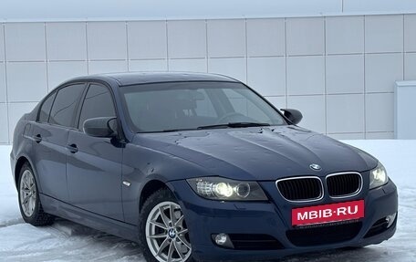 BMW 3 серия, 2011 год, 869 000 рублей, 2 фотография