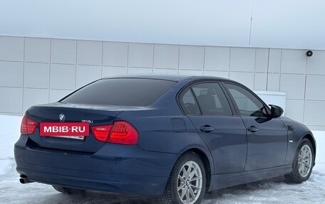 BMW 3 серия, 2011 год, 869 000 рублей, 3 фотография