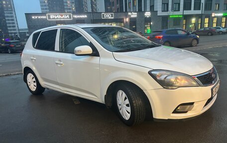 KIA cee'd I рестайлинг, 2010 год, 530 000 рублей, 6 фотография