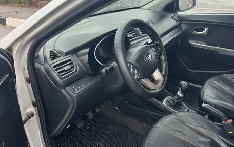 KIA Rio III рестайлинг, 2014 год, 710 000 рублей, 10 фотография