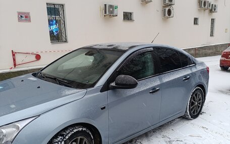 Chevrolet Cruze II, 2010 год, 610 000 рублей, 2 фотография