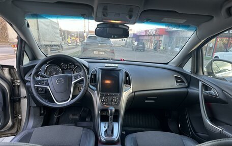 Opel Astra J, 2011 год, 730 000 рублей, 7 фотография