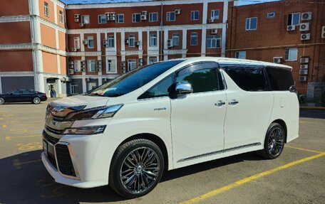 Toyota Vellfire II, 2015 год, 3 750 000 рублей, 1 фотография