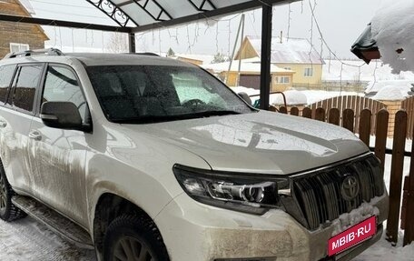 Toyota Land Cruiser Prado 150 рестайлинг 2, 2021 год, 7 100 000 рублей, 2 фотография