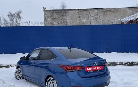 Hyundai Solaris II рестайлинг, 2019 год, 1 579 000 рублей, 3 фотография