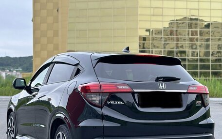 Honda Vezel, 2018 год, 2 000 000 рублей, 3 фотография