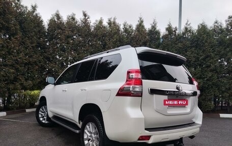 Toyota Land Cruiser Prado 150 рестайлинг 2, 2017 год, 4 700 000 рублей, 3 фотография