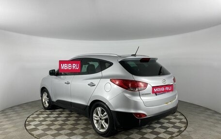 Hyundai ix35 I рестайлинг, 2011 год, 1 000 000 рублей, 7 фотография