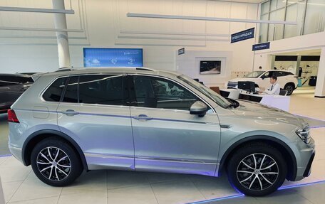 Volkswagen Tiguan II, 2018 год, 2 685 000 рублей, 5 фотография