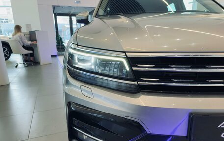 Volkswagen Tiguan II, 2018 год, 2 685 000 рублей, 3 фотография