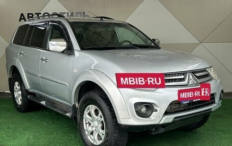 Mitsubishi Pajero Sport II рестайлинг, 2015 год, 1 699 000 рублей, 2 фотография