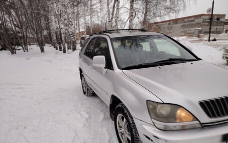 Lexus RX IV рестайлинг, 2000 год, 850 000 рублей, 4 фотография