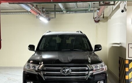 Toyota Land Cruiser 200, 2016 год, 5 450 000 рублей, 33 фотография