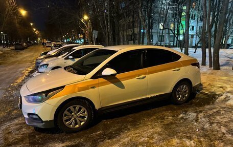 Hyundai Solaris II рестайлинг, 2019 год, 1 180 000 рублей, 21 фотография