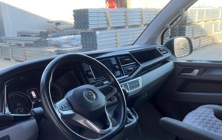 Volkswagen Caravelle T6 рестайлинг, 2020 год, 6 700 000 рублей, 10 фотография