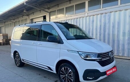 Volkswagen Caravelle T6 рестайлинг, 2020 год, 6 700 000 рублей, 6 фотография