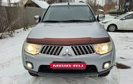 Mitsubishi Pajero Sport II рестайлинг, 2012 год, 1 999 900 рублей, 3 фотография