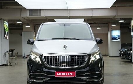 Mercedes-Benz V-Класс, 2020 год, 4 900 000 рублей, 1 фотография