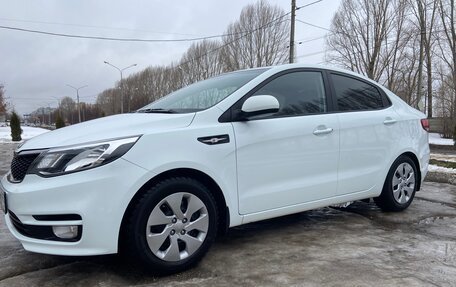 KIA Rio III рестайлинг, 2015 год, 1 200 000 рублей, 2 фотография