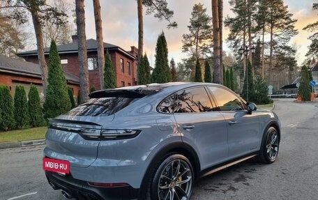 Porsche Cayenne III, 2022 год, 27 000 000 рублей, 2 фотография