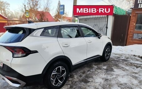 KIA Sportage IV рестайлинг, 2023 год, 3 070 000 рублей, 9 фотография