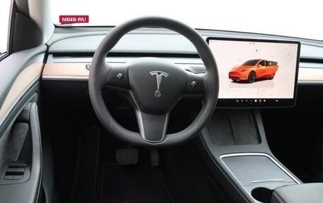 Tesla Model Y I, 2023 год, 6 228 000 рублей, 11 фотография