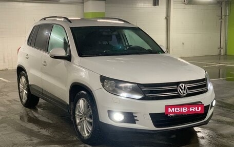 Volkswagen Tiguan I, 2013 год, 1 040 000 рублей, 2 фотография