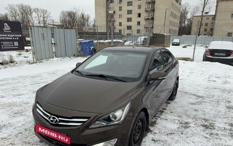 Hyundai Solaris II рестайлинг, 2014 год, 1 070 000 рублей, 2 фотография