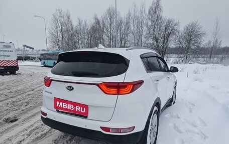 KIA Sportage IV рестайлинг, 2018 год, 2 090 000 рублей, 8 фотография