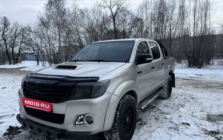 Toyota Hilux VII, 2012 год, 2 200 000 рублей, 2 фотография