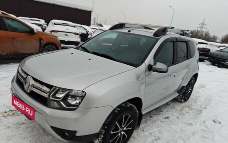 Renault Duster I рестайлинг, 2017 год, 1 560 000 рублей, 2 фотография