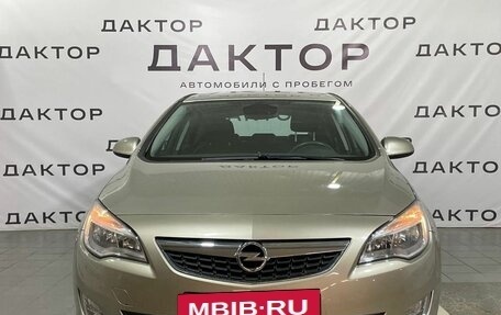 Opel Astra J, 2011 год, 999 000 рублей, 2 фотография