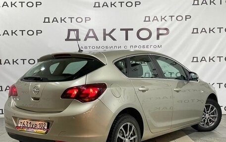 Opel Astra J, 2011 год, 999 000 рублей, 4 фотография