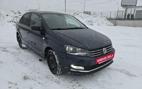 Volkswagen Polo VI (EU Market), 2016 год, 1 115 000 рублей, 2 фотография