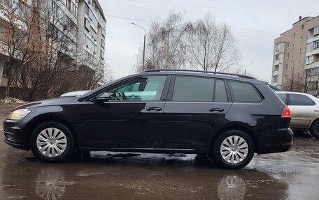 Volkswagen Golf VII, 2018 год, 1 800 000 рублей, 4 фотография