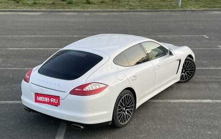 Porsche Panamera II рестайлинг, 2013 год, 3 400 000 рублей, 2 фотография